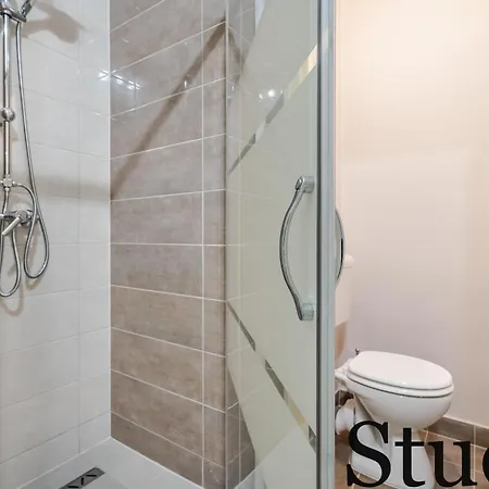 Bpr Luminous Design Apartment *