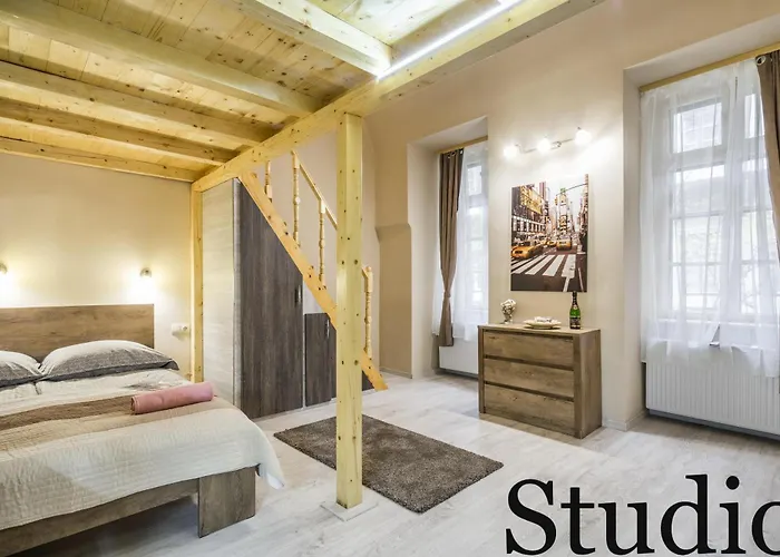 Bpr Luminous Design * בודפשט